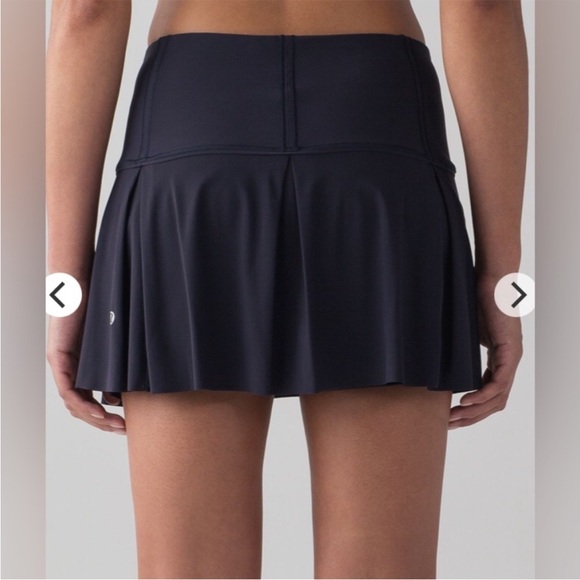 Lululemon lost in pace high rise skort size 10 - Picture 2 of 9